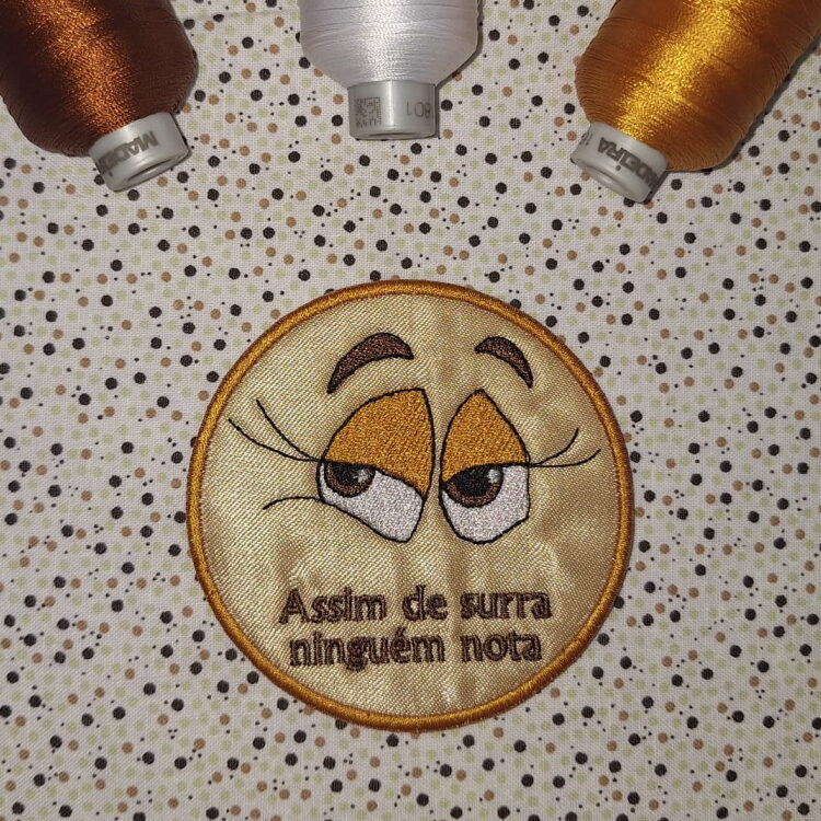 2576
